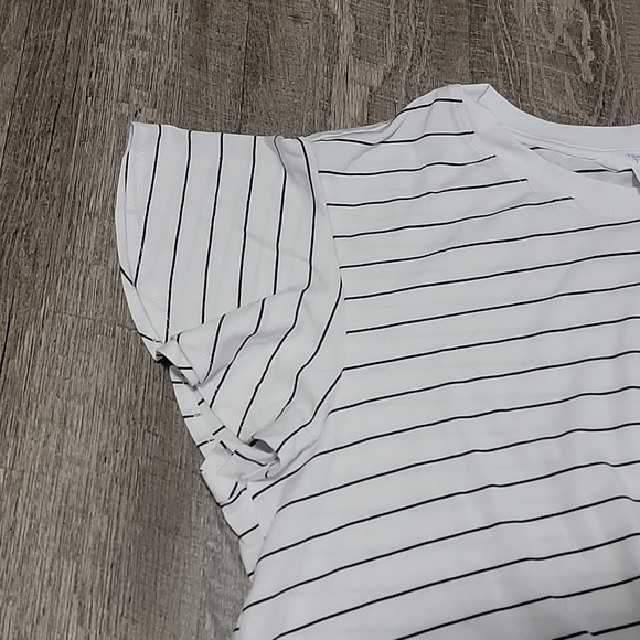 NWT Knotted Tee - Picture 3 of 3